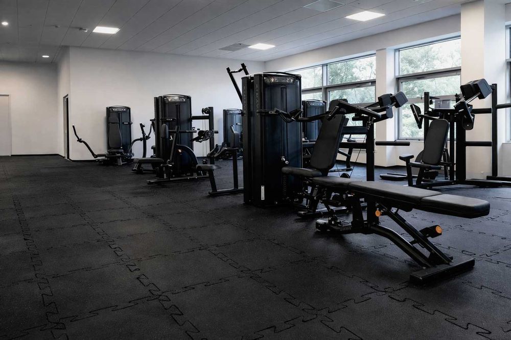 Gumowa Mata 50/50/1,5 cm Profesjonalna Podłoga na Siłownie Puzzle