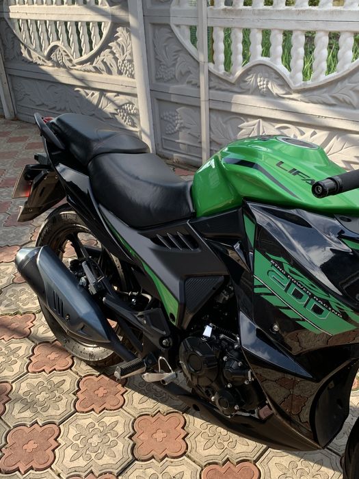 Мотоцикл Lifan KPR200