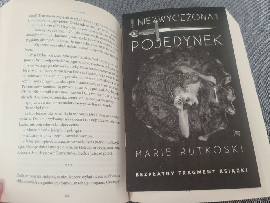 Książka "Odrodzona" C.C HUNTER