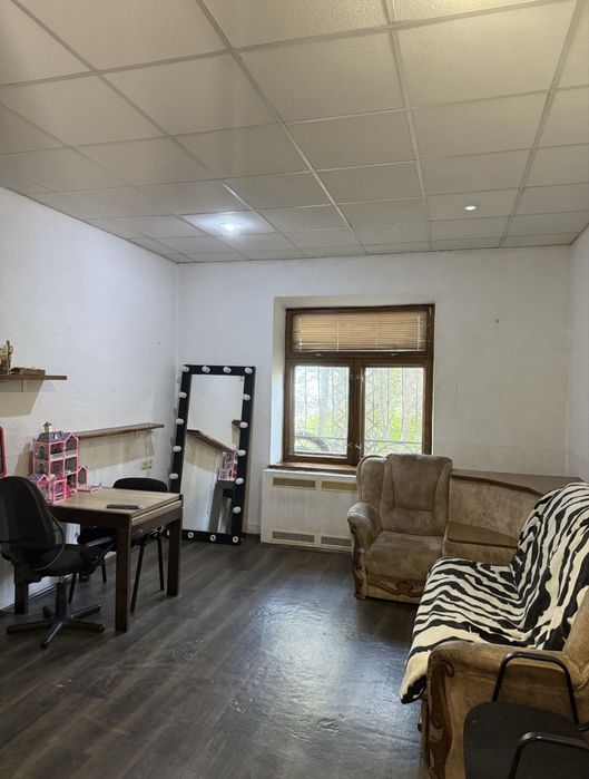 Унікальна 3-к квартира 80м² з власним входом! Сухий Фонтан