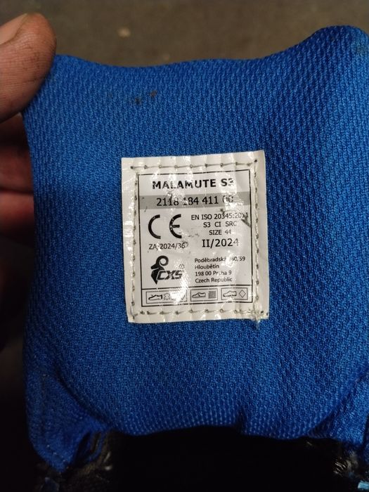Buty ochronne cxs malamute s3 stan b dobry użyte raz