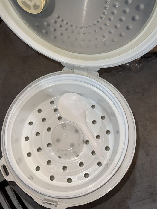 Мультиварка libetron ідеальний стан