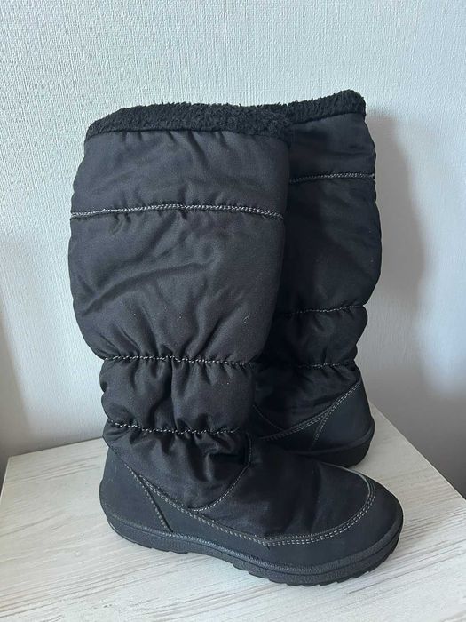 Жіночі зимові чоботи