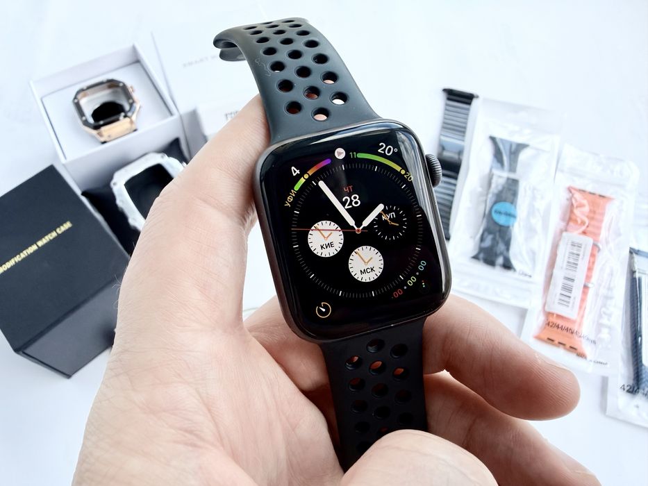 apple watch 4 44 nike - купити телефони та аксесуари - Ціна на OLX.ua