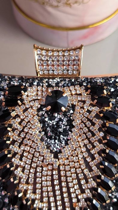 Piękna wieczorowa torebka kopertówka sylwestra wesela studniówka