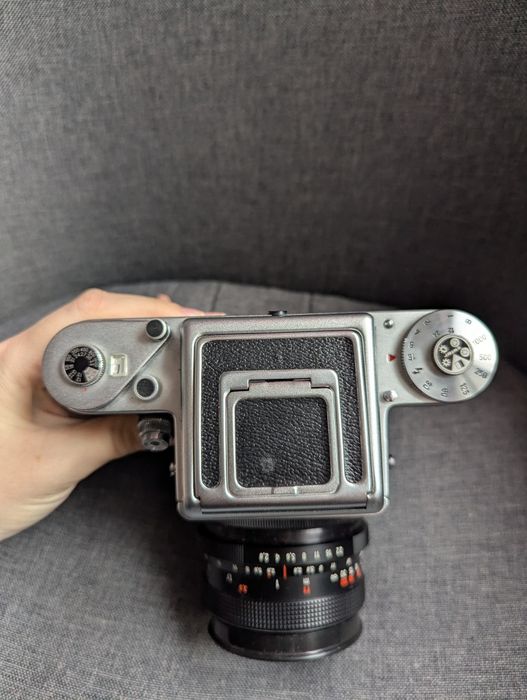 Камера: Pentacon Six TL+ MC Biometar 2.8/80 Carl Zeiss Jena DDR