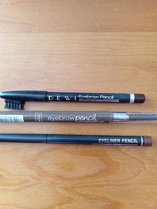 Kredki do oczu brazowe