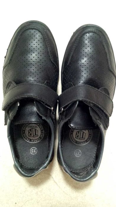 Туфлі для хлопчика Tesoro 33 розмір.