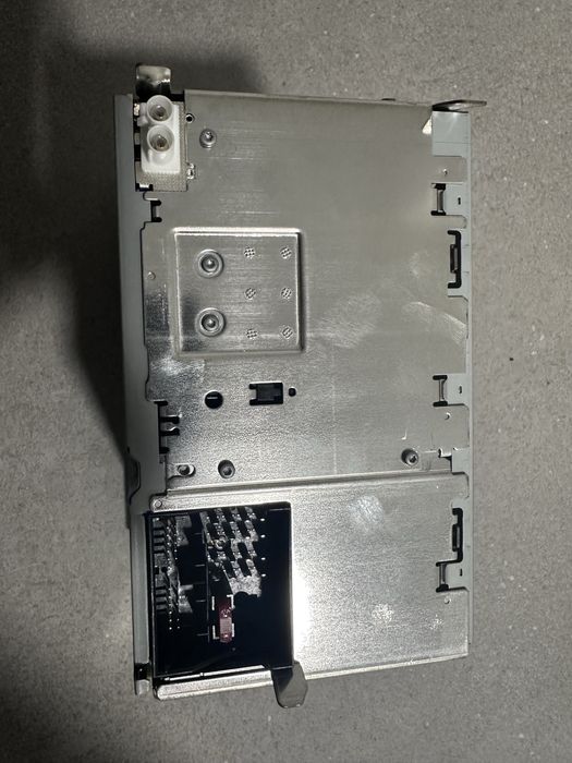 Rádio original Audi A3 1.9 TDI (2011)