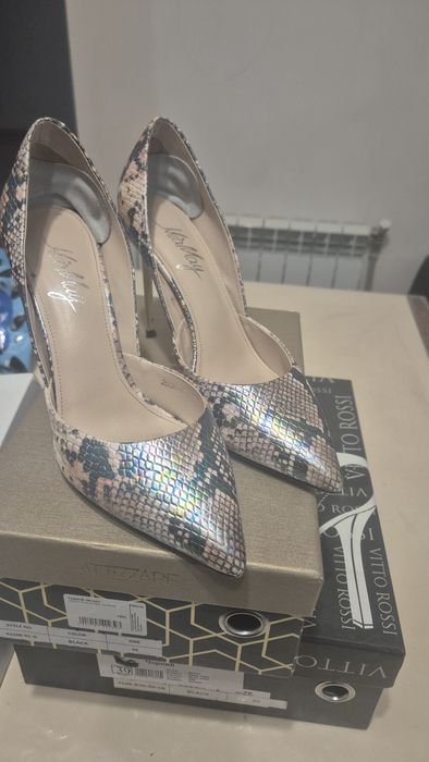 Туфли лодочки 39р