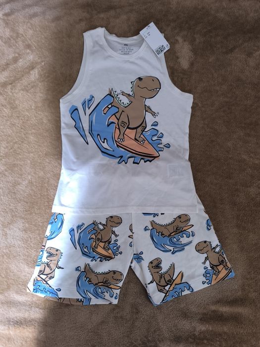 Хлопковый костюм на мальчика летний hm