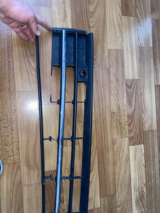 Решітка бампера passat B8 USA