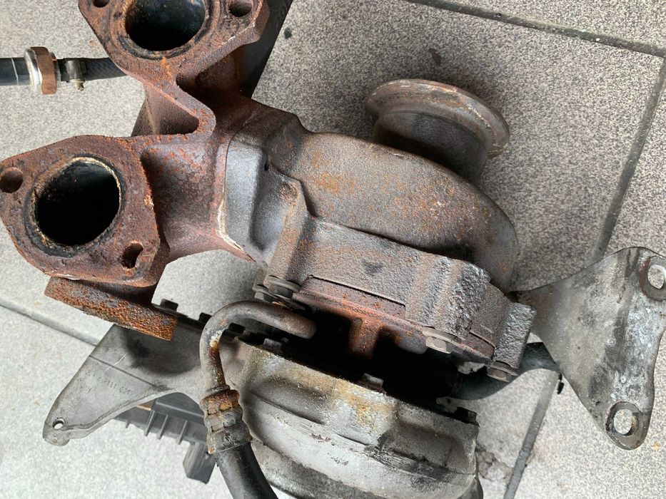 Bmw 3 e90 e91 lift 2.0 n47n turbo turbina nastawnik komplet