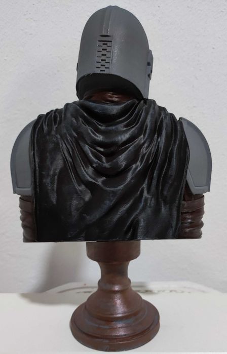 Mandalorian Bust – 20 cm