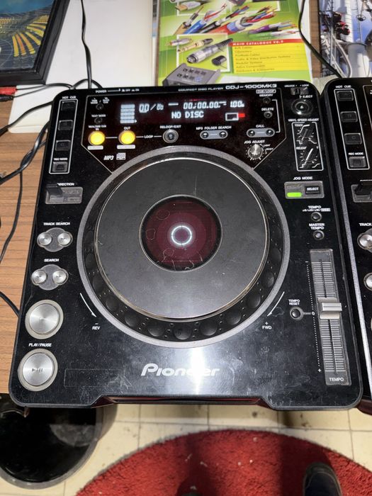 Par Pioneer CDJ-1000MK3 – leitores CD DJ profissionais