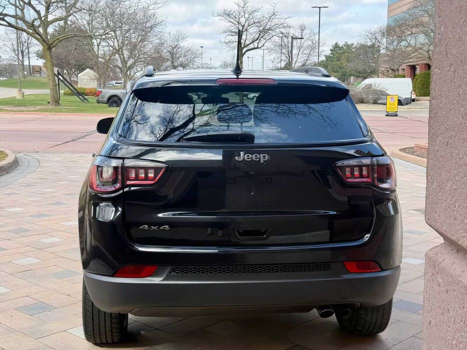 Jeep Compass 80th Anniversary Edition      2021