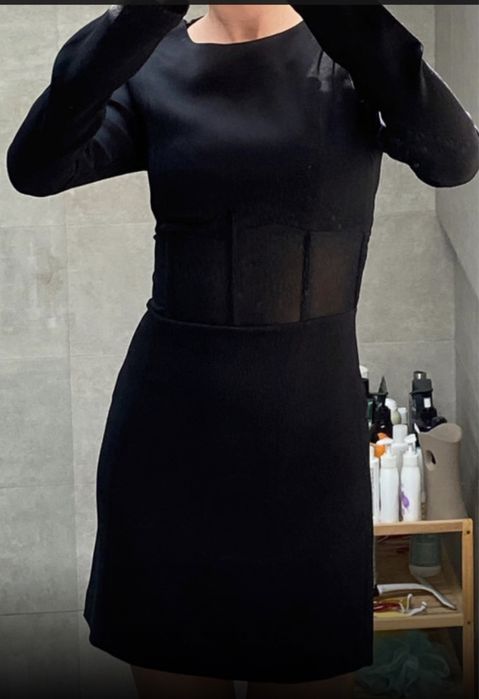 mała czarna sukienka