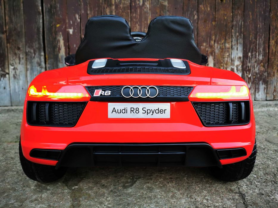 Samochód AUDI QUATTRO RS8 V10 Auto AKUMULATOR Motor Elektryczny DZIECI