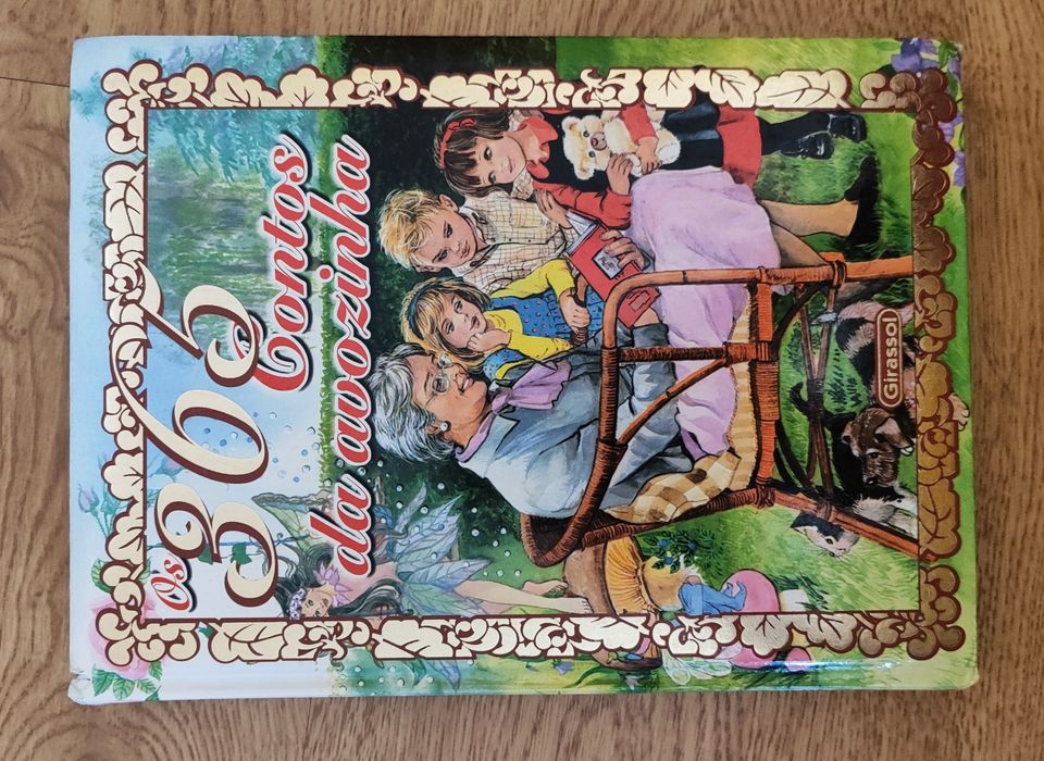 Livro: 365 contos da avozinha