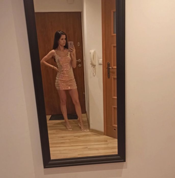 Cekinowa blyszczaca sukienka XS mini mango nowa