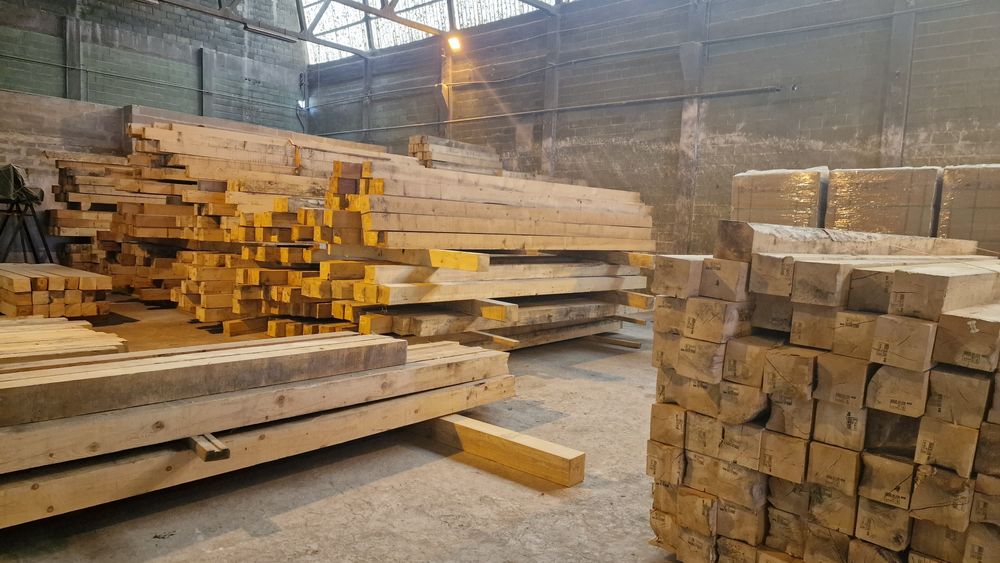 Vigas casquinha 5.10x18x18 e 2.50x18x18 podemos cortar a sua medida