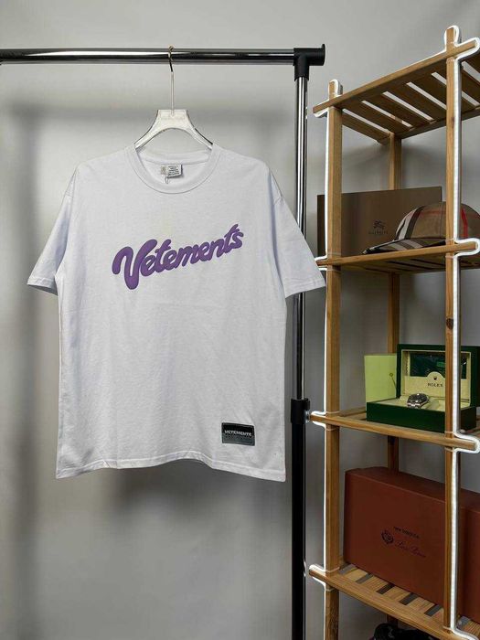 Футболка VETEMENTS "Purple" | Бавовняна Біла Футболка Ветементс
