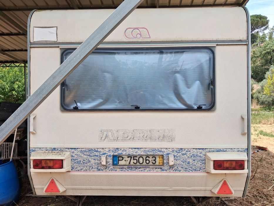 Caravana Adria 432KU