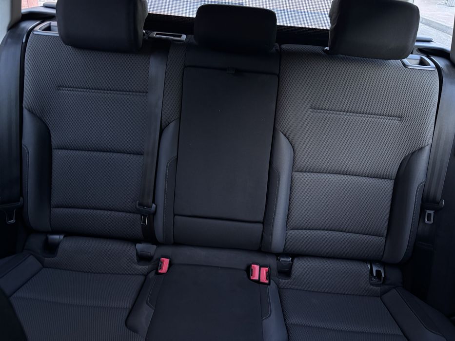 Volkswagen Golf VII