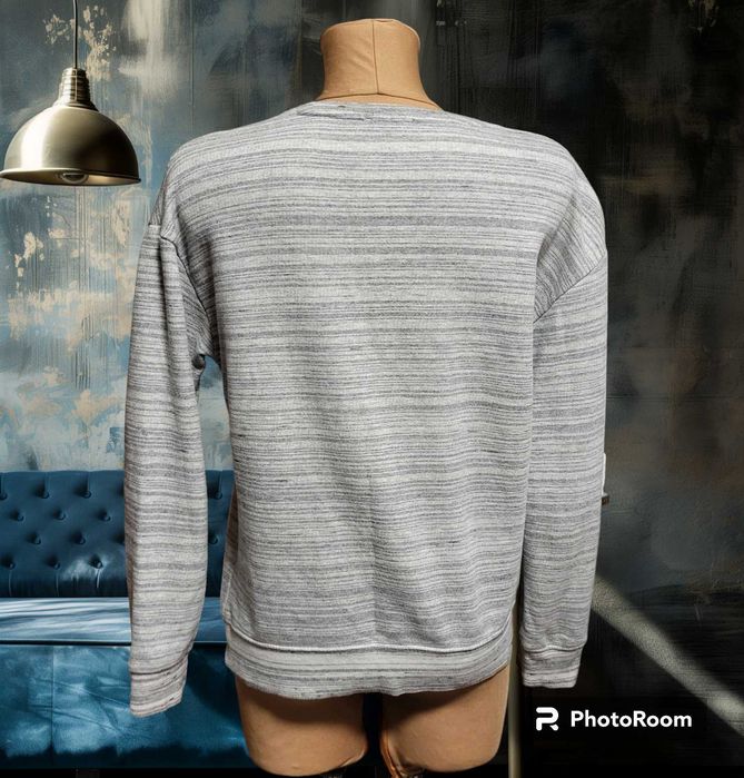 (S/36) Szara bluza z napisem Chaos