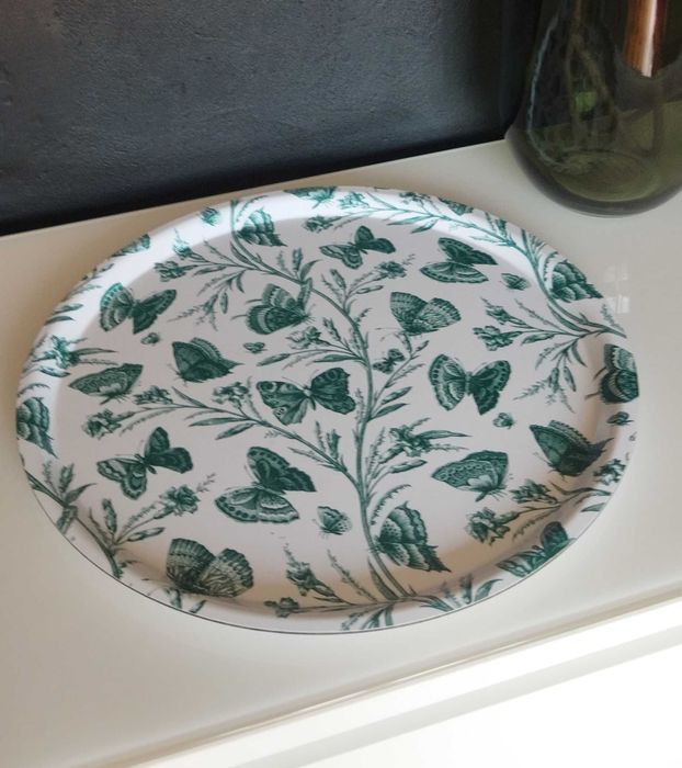 IKEA MUSTIGHET taca podstawka w zielone kwiaty i motyle