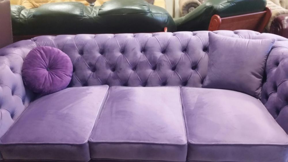 Chesterfield fiolet sofa 3-os