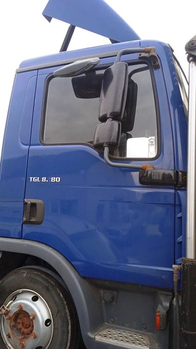 Na części MAN TGL 8.180 Euro 4 drzwi maska zderzak lampa szyba czołowa deska rozdzielcza fotele rama dyfer most bak silnik skrzynia biegów