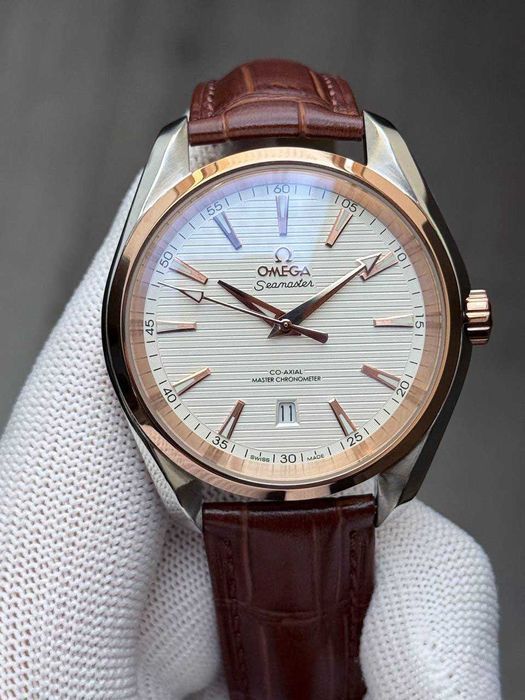 Швейцарские часы Omega Seamaster Co-Axial Gold - White
