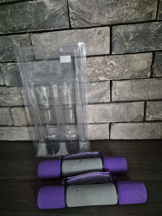 Ciężarki do ćwiczeń 2 szt łączna waga   3kg