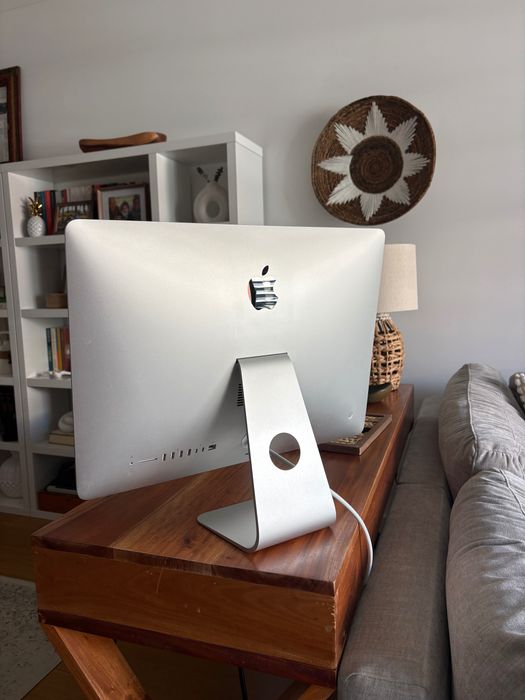 iMac Apple  2.3 Intel Core 8Gb