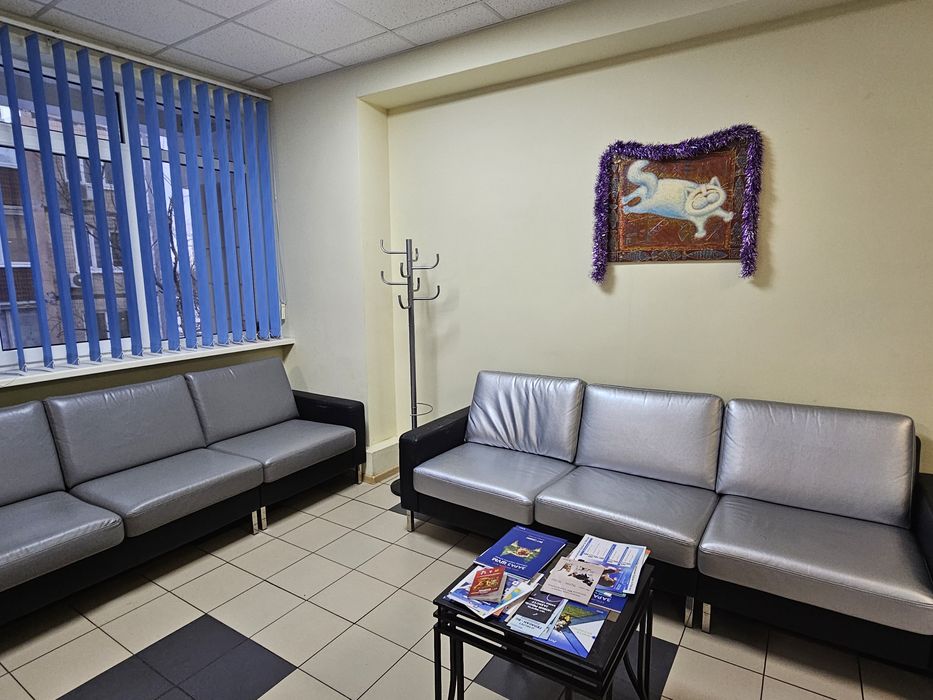 Сдаётся помещение 380 кв.м под клинику, салон по ул. Радужной (Перова)