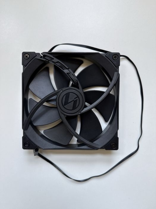 Wentylator LIAN LI 140 mm – nowy, wyjęty z obudowy(bez RGB)
