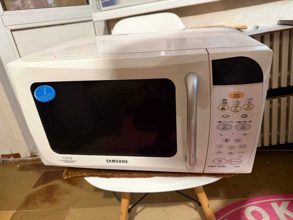 СВЧ микроволновка Samsung PG83R