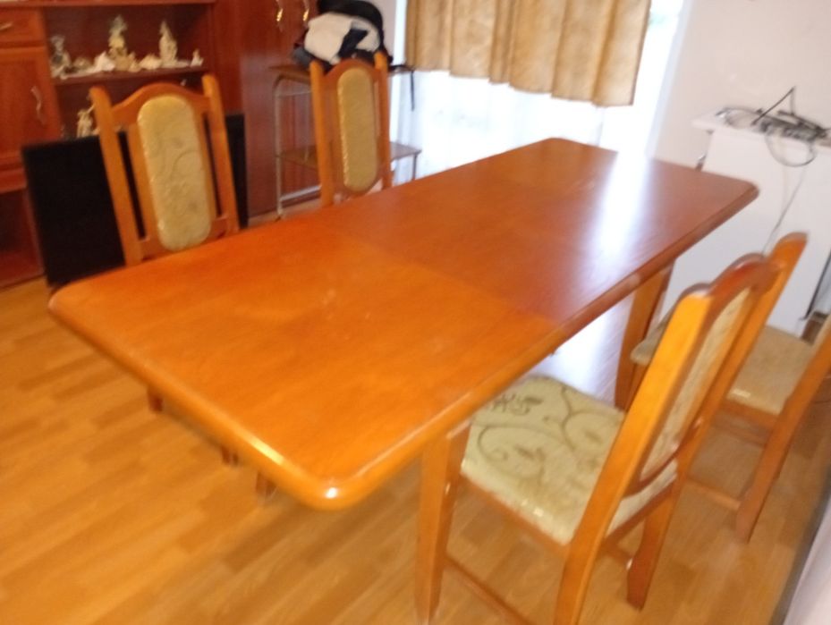 Stół 125X80+ 4 krzesła