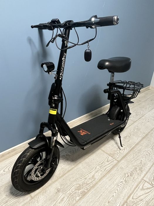 Продам електросамокат!