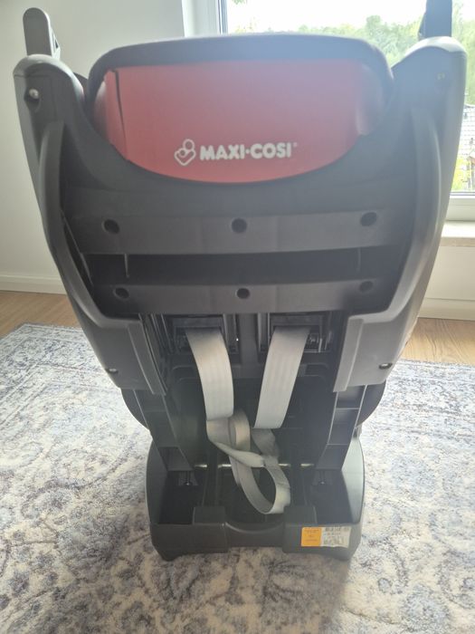 Maxi Cosi Tobi Nomad Black