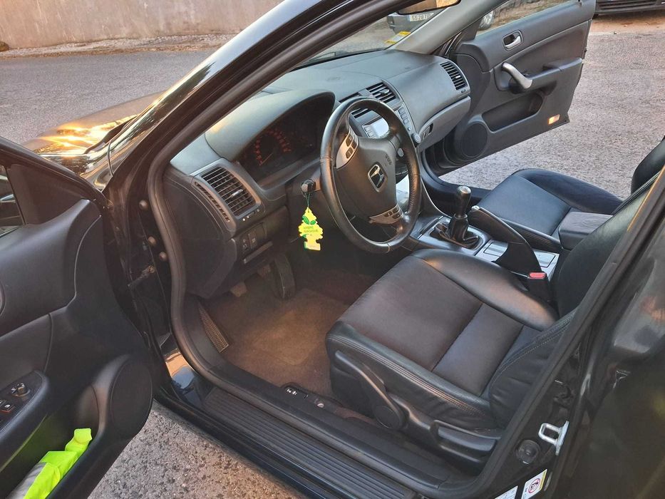 Honda Accord 2.2 CDTI