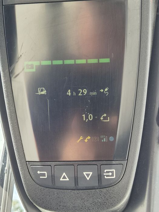 Wózek widłowy LINDE E20 2 tony elektryczny uzywany LEASING triplex