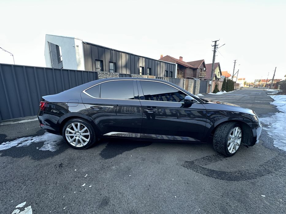 Skoda Superb 2016