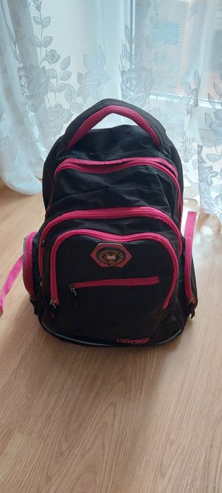 Продам женский рюкзак.