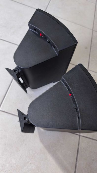 Colunas BOSE model 100, como novas!