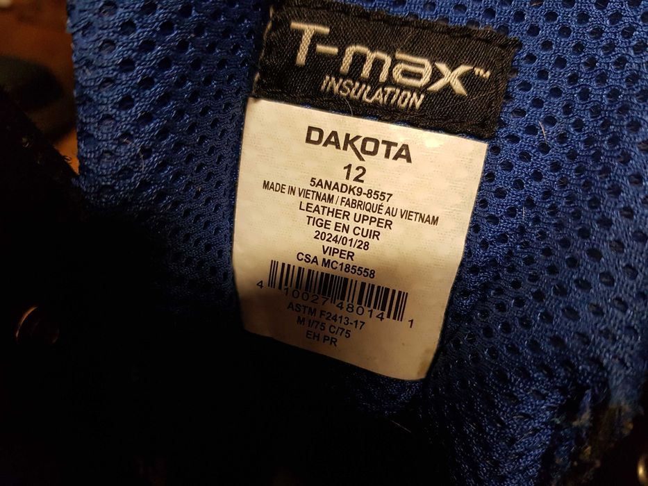 Buty robocze DAKOTA rozm 45 wkł 30 cm S3