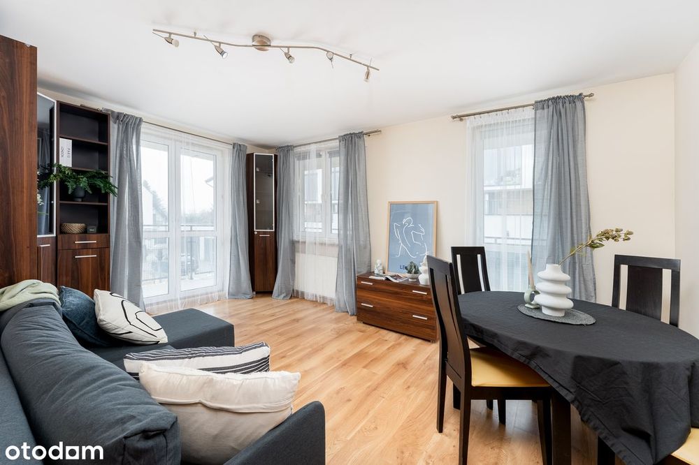 Różana • 3 pokoje • Osobna kuchnia • Garaż • Balkon