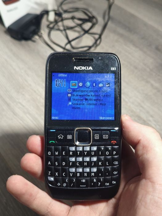 Klasyczna Nokia E63 qwerty sprawna brak blokad ładowarka