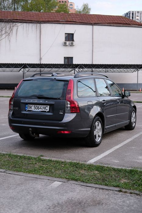 Авто Volvo V50 1,6D